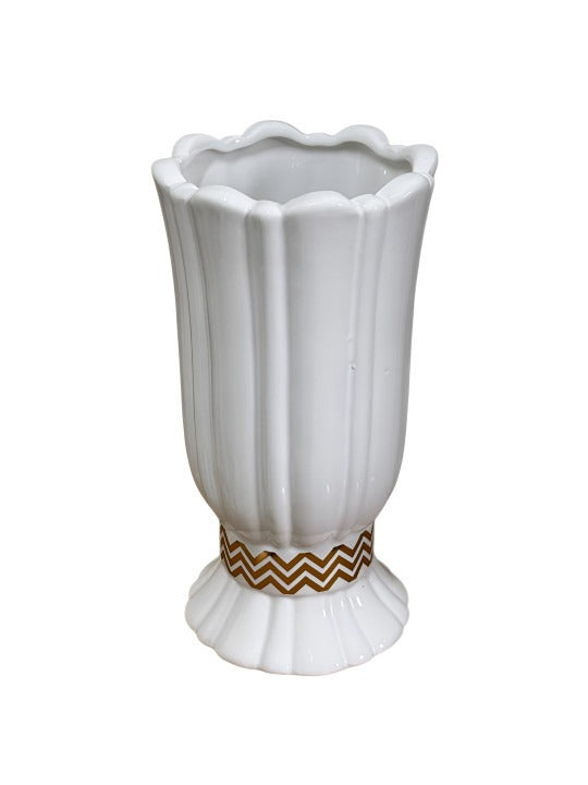 Elegant White Ceramic Flower Vase – Decorative Table Vase for Living Room & Home Décor